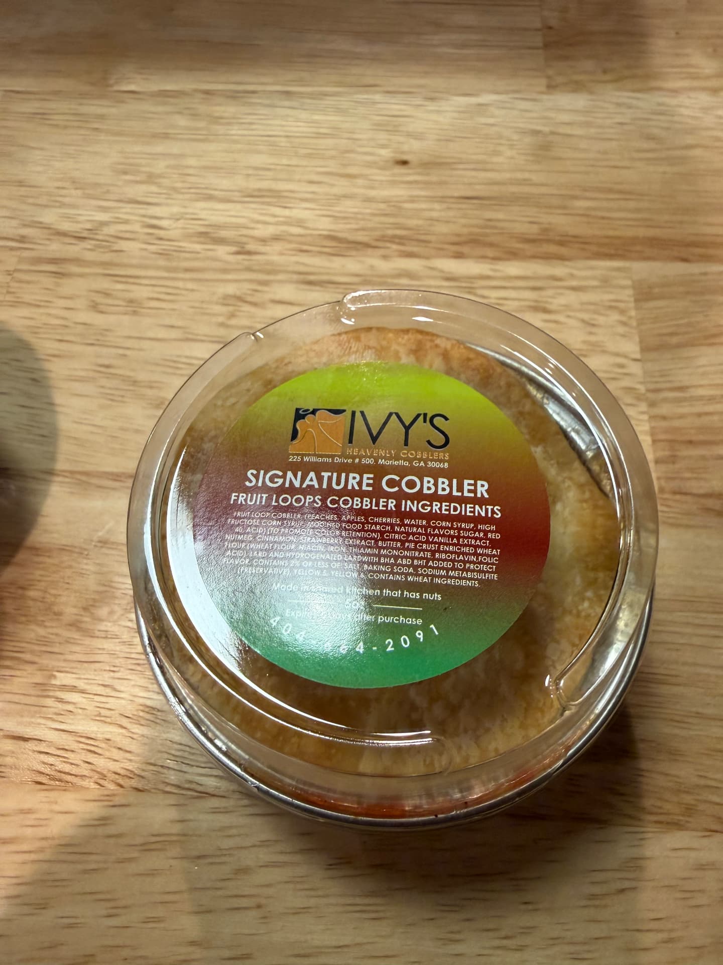 Ivy's Signature Fruit Loops cobbler cup with rainbow label